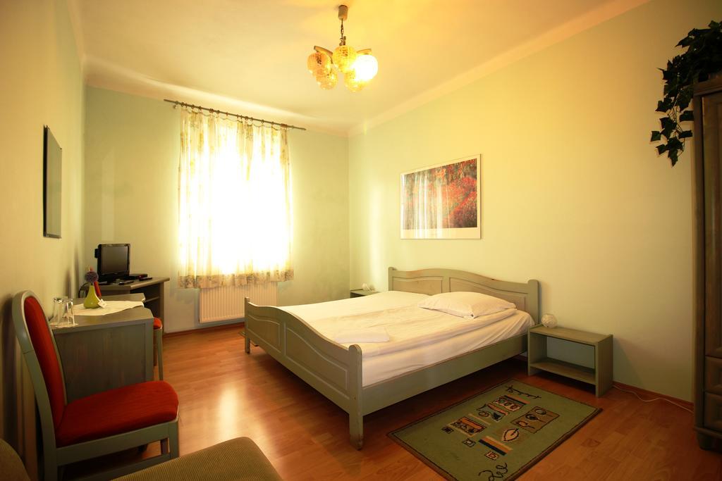 Pension Berg Prague Phòng bức ảnh