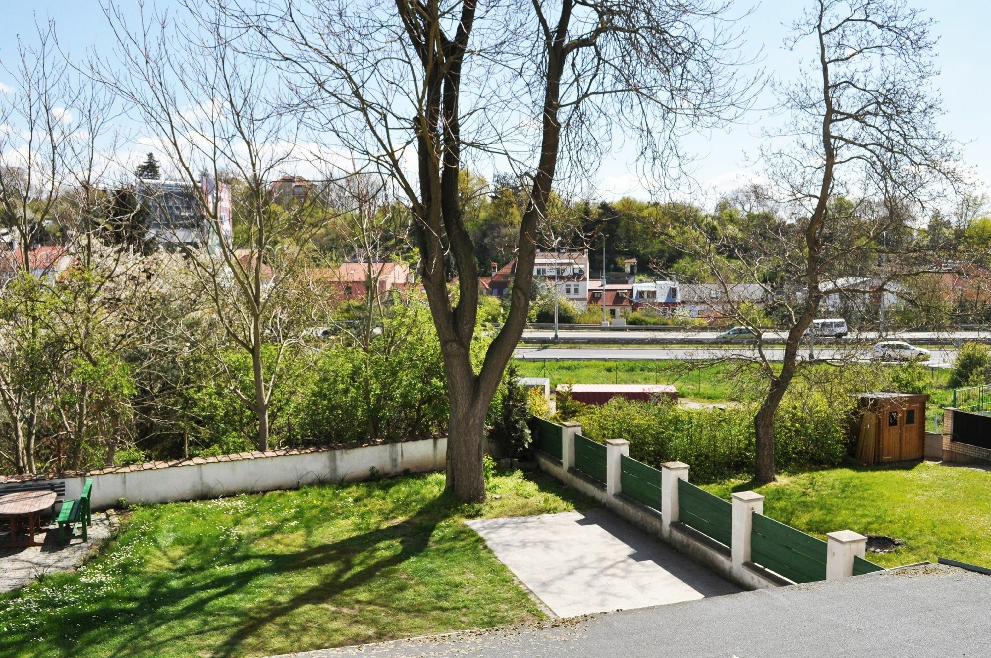 Pension Berg Prague Ngoại thất bức ảnh