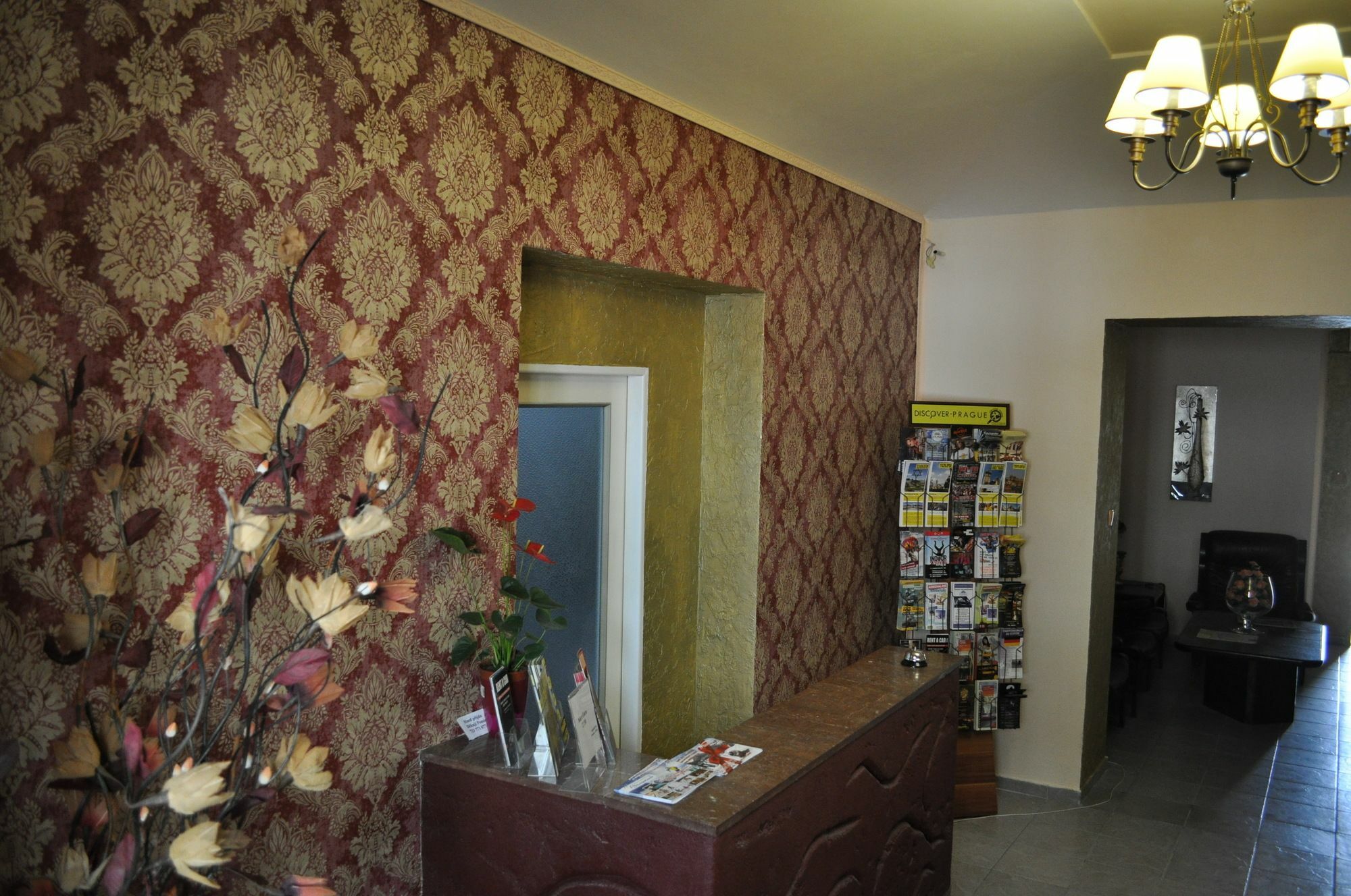 Pension Berg Prague Ngoại thất bức ảnh